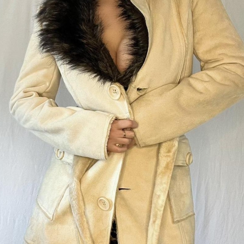 Elegant Cream Faux Fur Trimmed Women's Coat